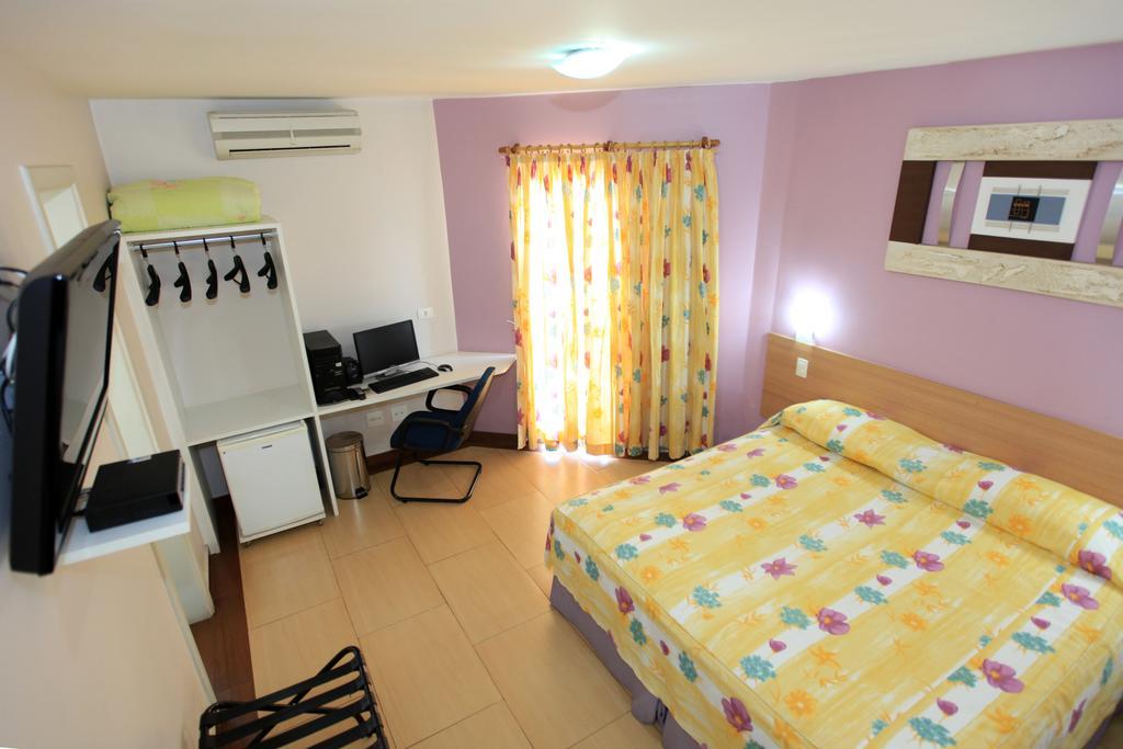 Hotel Oly Plaza Piracicaba Oda fotoğraf